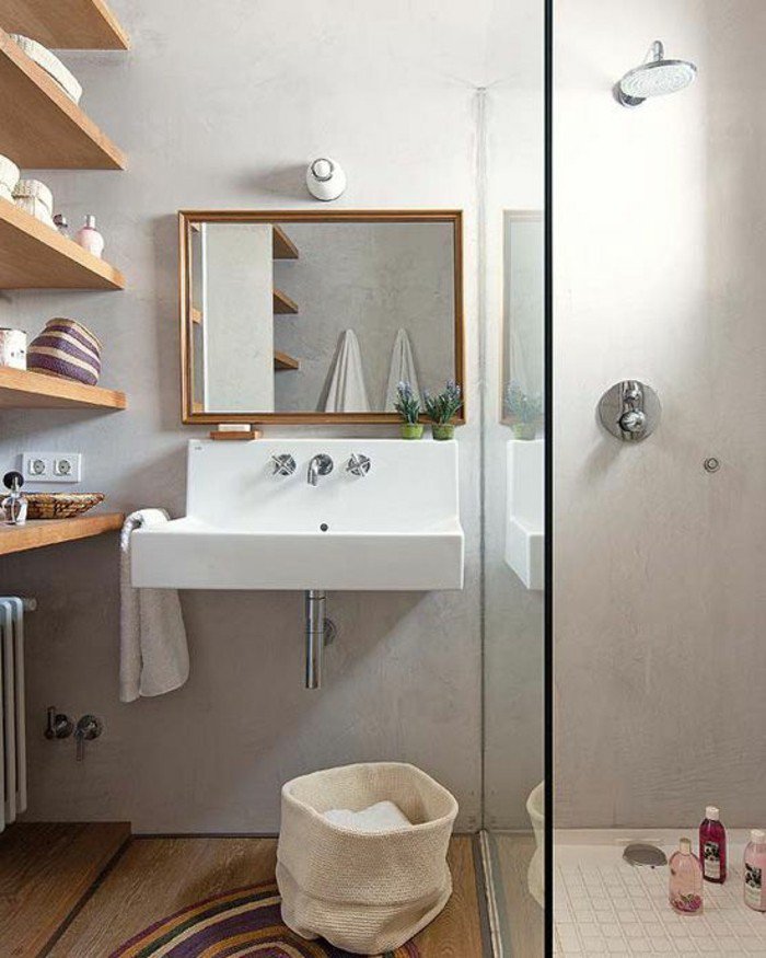 000-salle-de-bain-4m2-idee-amenagement-petite-salle-de-bain-sol-en-pariquet-mur-en-beton-cire