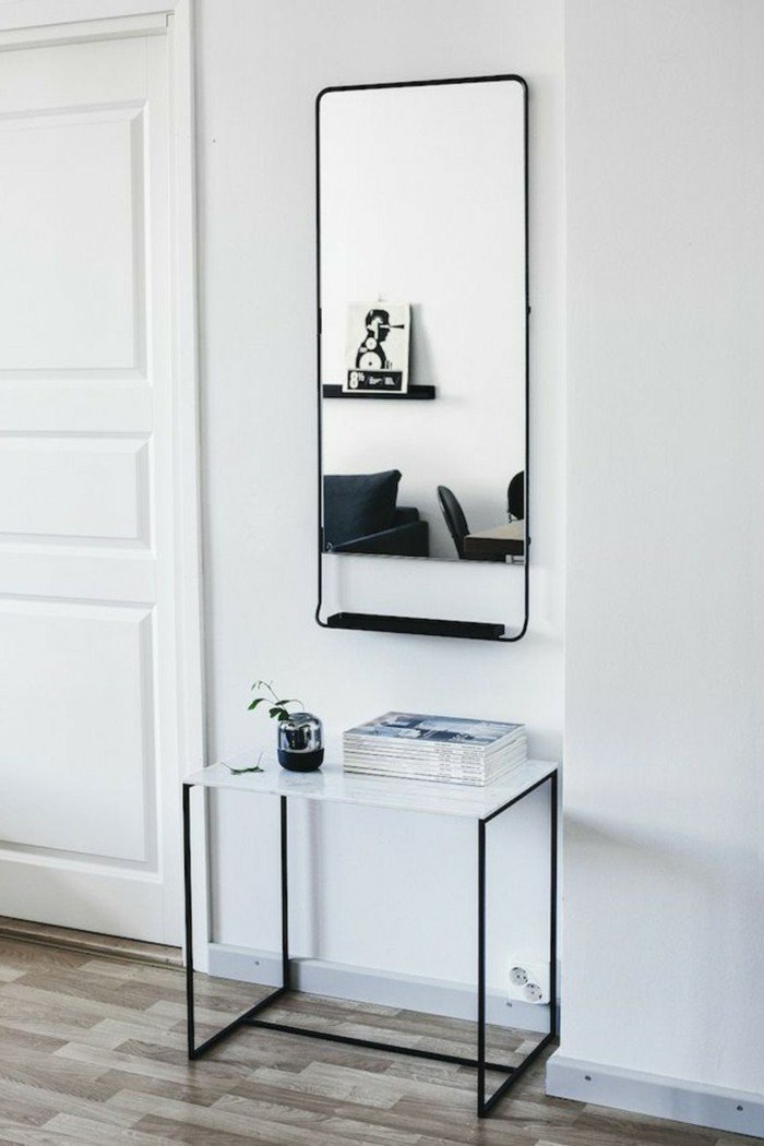 185-miroir-salon-une-table-transparente