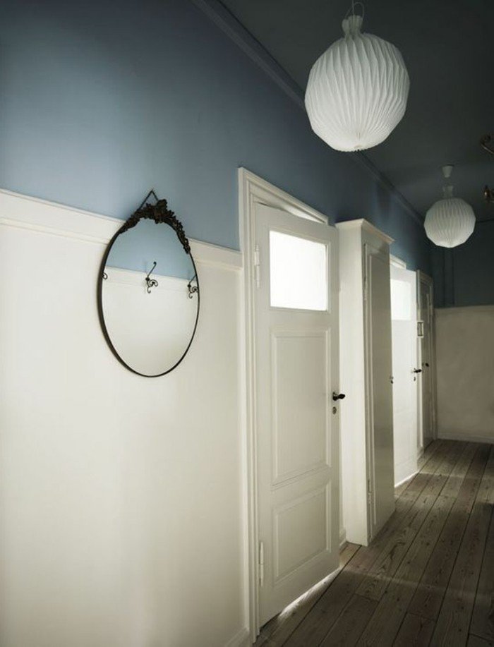 39-miroir-couloir-parquet-deux-lampes