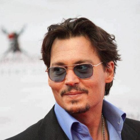 Johnny Depp styles de moustache et barbiche