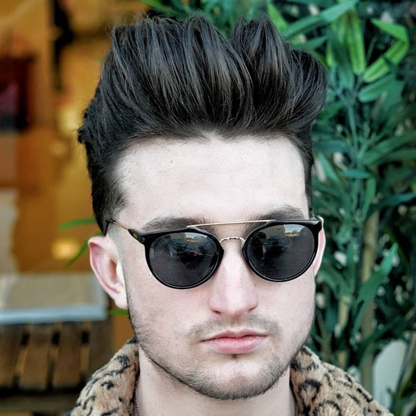 Cool Long Men's Hairstyle