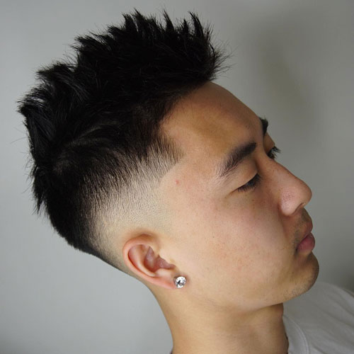 Fondu de cheveux épineux pour les hommes asiatiques