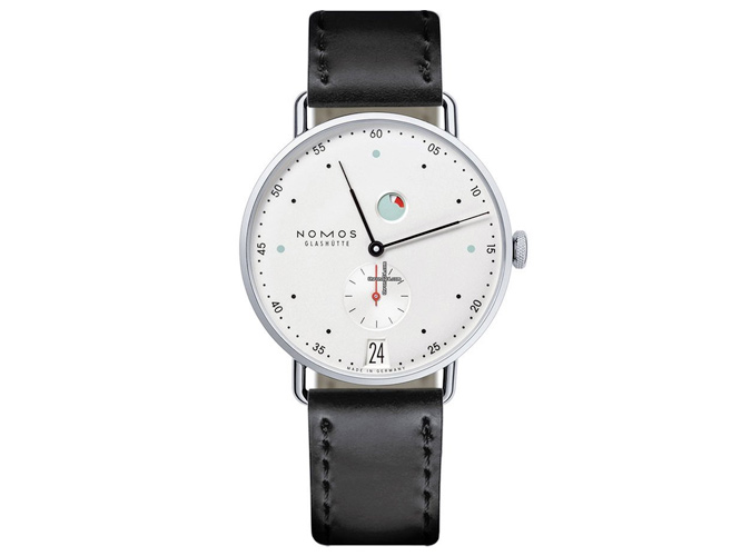 Métro Nomos Glashütte