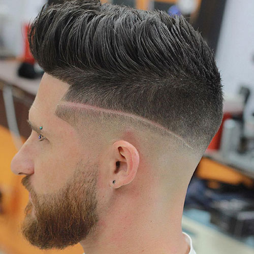 Fade Fohawk "width =" 500 "height =" 500 "srcset =" http://flashmag.tn/wp-content/uploads/2019/08/1567098991_932_35-meilleures-coupes-de-cheveux-de-Faux-Hawk-Fohawk-pour.jpg 500w, https: // www.menshairstylestoday.com/wp-content/uploads/2018/10/Low-Fade-Fohawk-150x150.jpg 150w, https://www.menshairstylestoday.com/wp-content/uploads/2018/10/Low-Fade -Fohawk-300x300.jpg 300w, https://www.menshairstylestoday.com/wp-content/uploads/2018/10/Low-Fade-Fohawk-100x100.jpg 100w "tailles =" (largeur maximale: 500px) 100vw , 500px "data-jpibfi-post-excerpt =" "data-jpibfi-post-url =" https://www.menshairstylestoday.com/faux-hawk-haircuts-for-men/ "data-jpibfi-post-title = "35 Faux Hawk (Fohawk) Coupes de cheveux pour les hommes" data-jpibfi-src = "http://flashmag.tn/wp-content/uploads/2019/08/1567098991_932_35-meilleures-coupes-de-cheveux-de-Faux-Hawk-Fohawk-pour.jpg