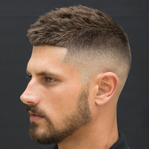 Cheveux courts texturés pour hommes - Fondu chauve élevé + Coupe d'équipage texturée + Shape Up