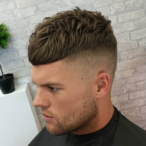 Coupe de cheveux texturée