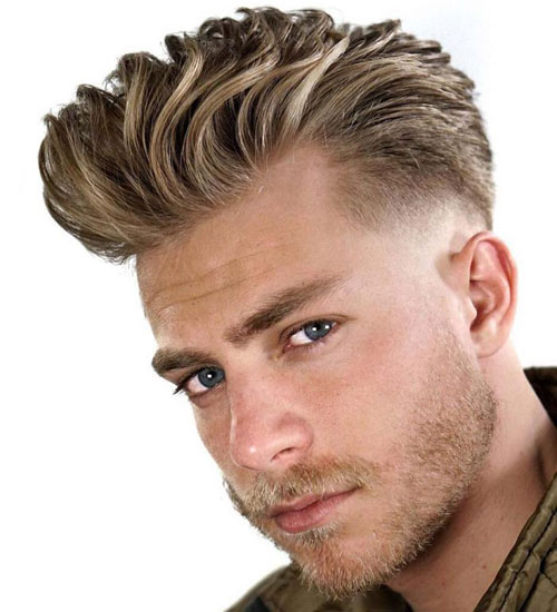 Coiffure blonde au dos brossé avec atténuation faible