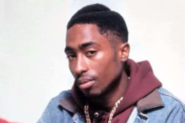 Coupe de cheveux jus de Tupac