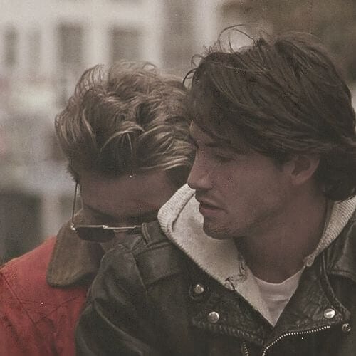 Keanu Reeves et la rivière Phoenix Gus Van Sant - Mon propre soldat Idaho privé 1991 keanu reeves hair