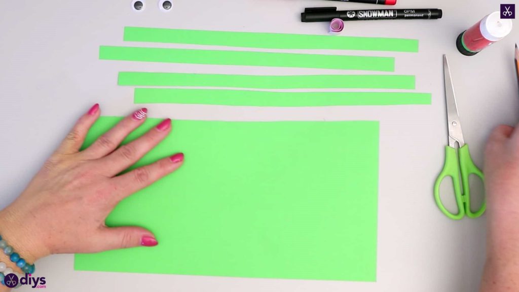 Comment faire des tranches de découpe de grenouille en papier