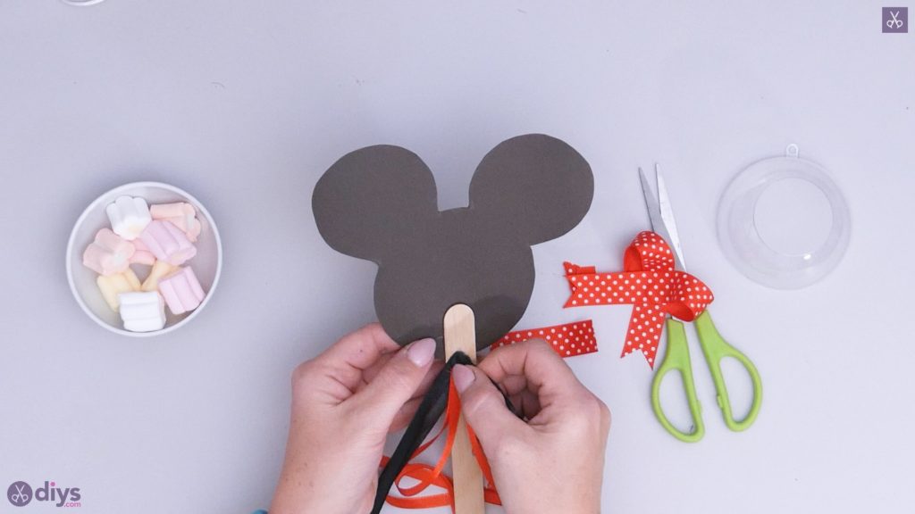 Porte-bonbons Minnie Mouse bricolage étape 6
