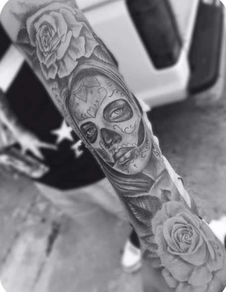 Jour des morts tatouage sur le bras 34