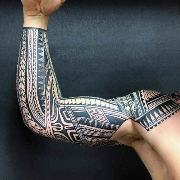conceptions de tatouage tribal