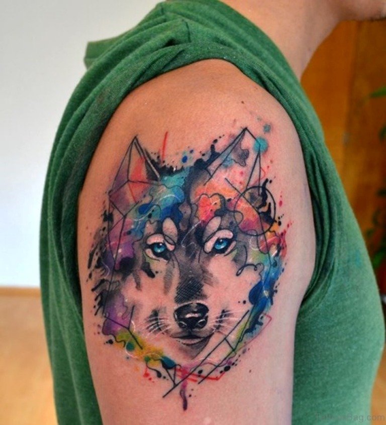tatouage de loup aquarelle