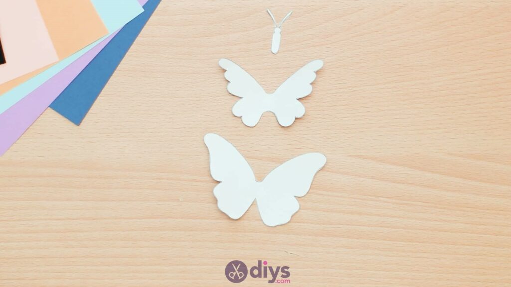 Carte papillon en papier 3D étape 2a