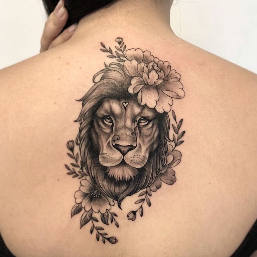 Tatouages ​​de Lion Pour Femme