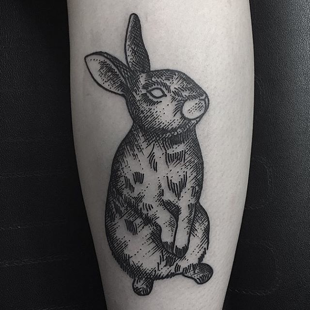 tatouage de lapin noir