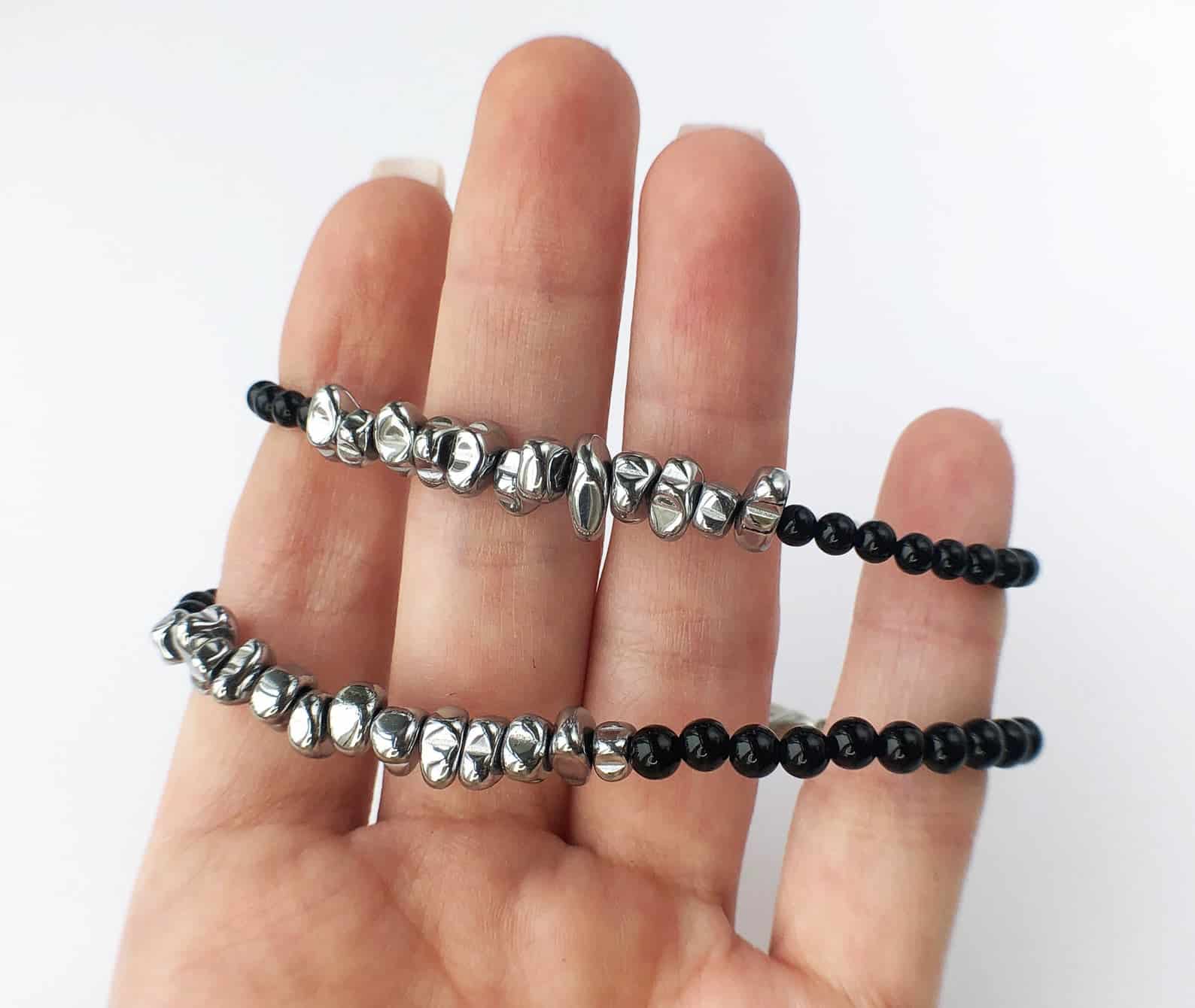 Bracelets couples minimalistes avec hématite et onyx noir