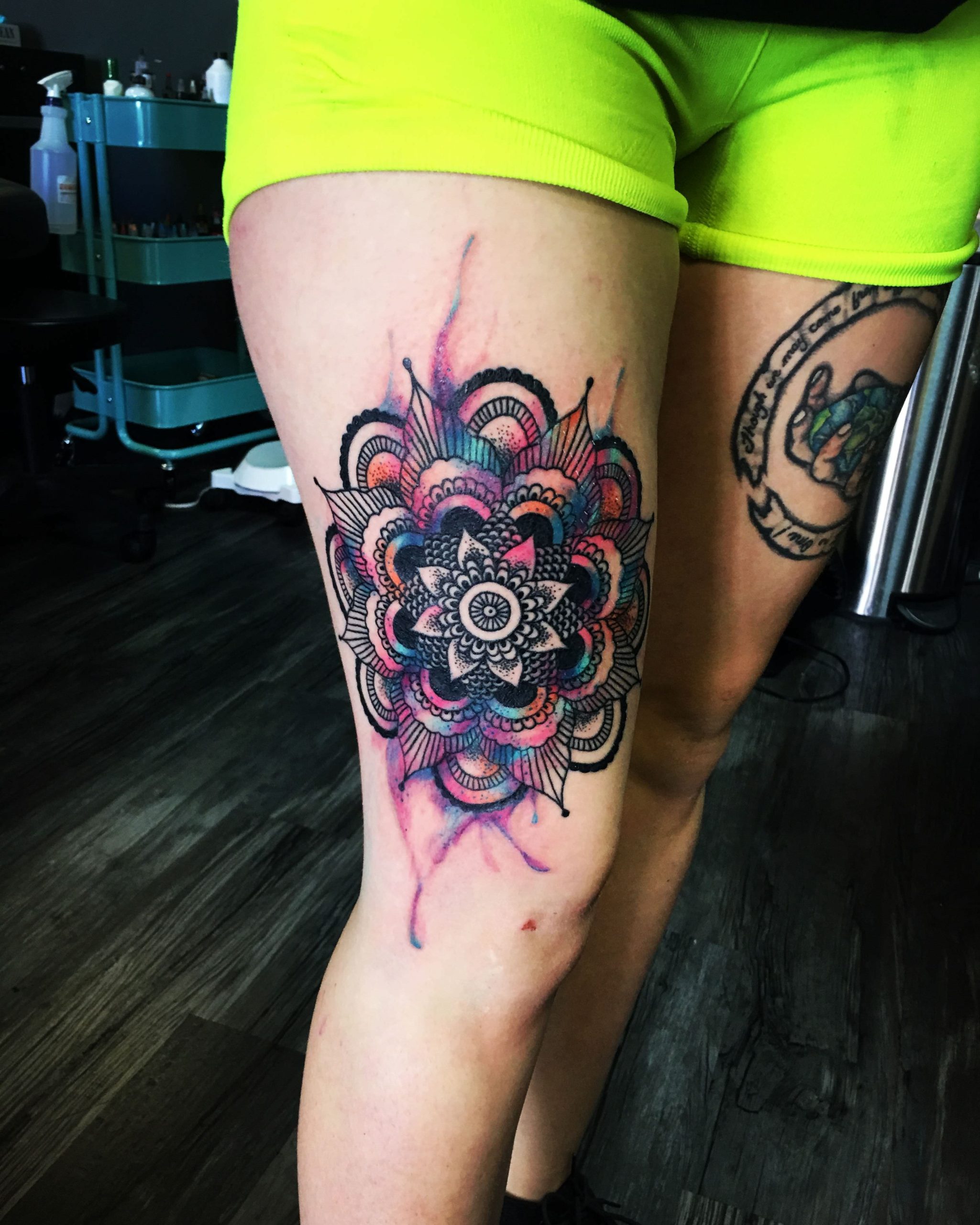 Tatouage aquarelle mandala