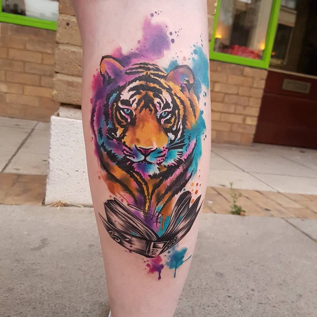 Tatouage aquarelle tigre