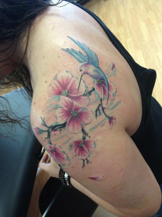 Tatouage Colibri Fleur De Cerisier