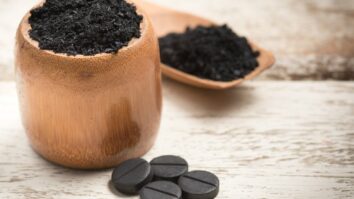 Comment agit le charbon dans les intestins ?