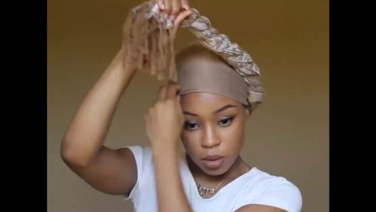 Comment attacher un foulard africaine ?