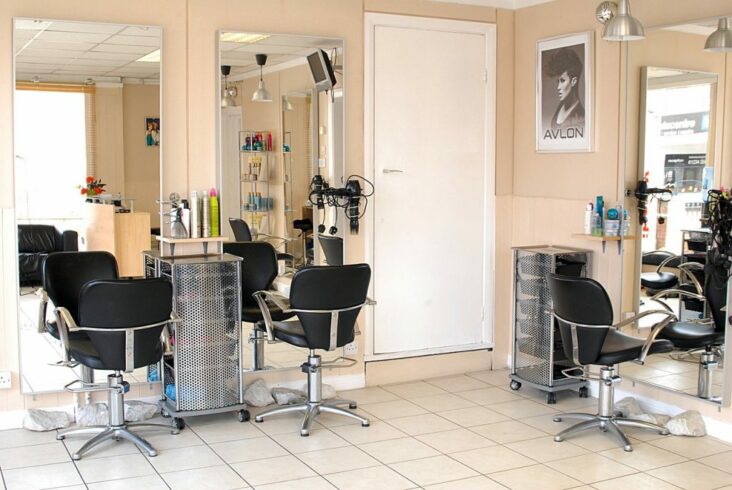 Comment attirer des clients dans un salon de coiffure ?