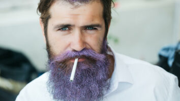 Comment bien teindre sa barbe ?