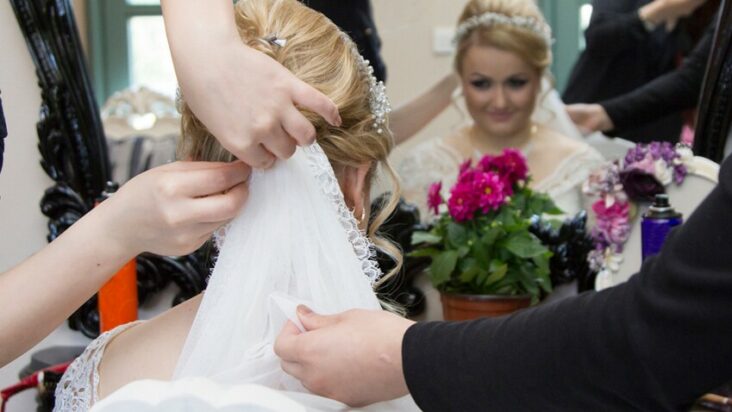 Comment choisir son coiffeur de mariage ?