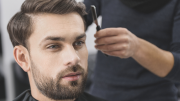 Comment couper les cheveux d'un homme au ciseau facilement ?