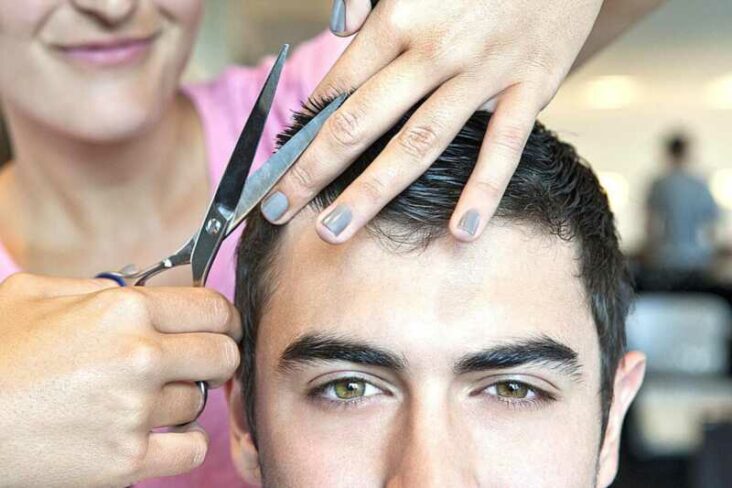 Comment décrire une coupe de cheveux ?