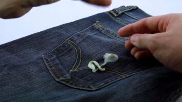 Comment enlever du Chewing-gum sur un pantalon noir ?