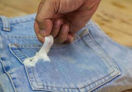 Comment enlever du chewing gum sur un vêtement en polyester ?
