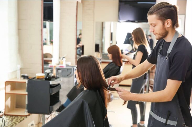 Comment est calculé le prix d'un salon de coiffure ?