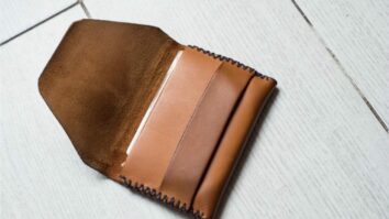 Comment faire un Porte-carte en cuir ?