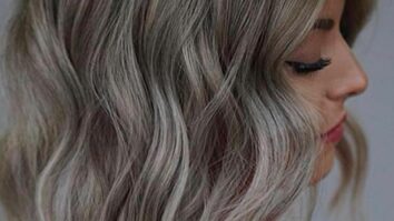 Comment faire un blond polaire sur cheveux gris ?