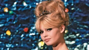 Comment faire un chignon à la Brigitte Bardot ?