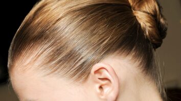 Comment faire un chignon de danseuse classique ?