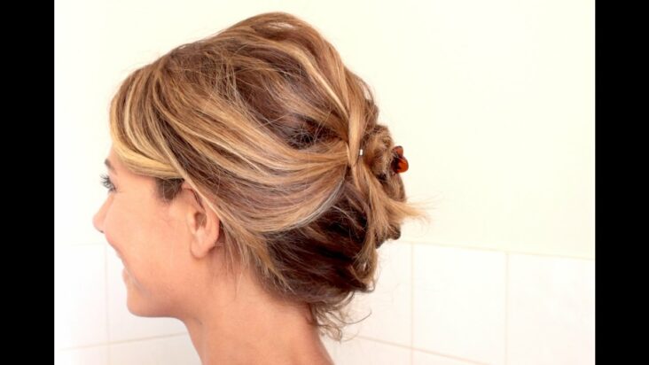 Comment faire un chignon flou sur cheveux courts ?