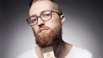Comment faire une barbe blanche ?