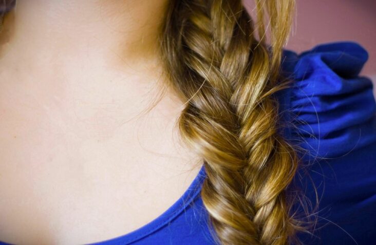 Comment faire une tresse à la crinière ?