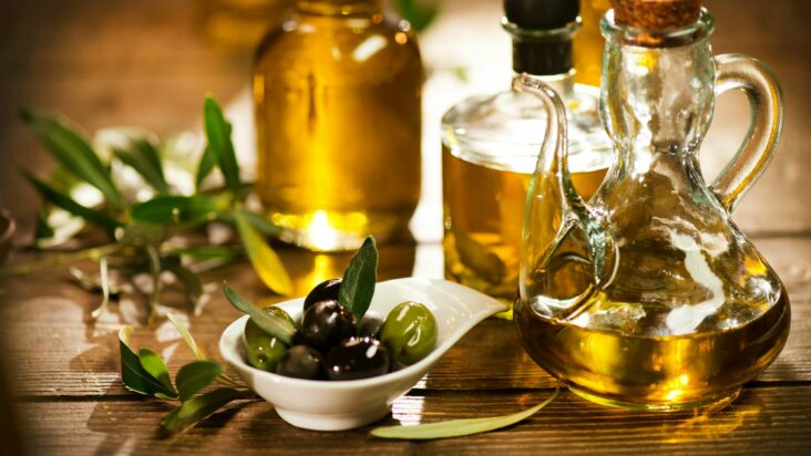 Comment mettre de l'huile d'olive sur les cheveux ?