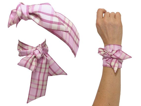 Comment nouer un Twilly au poignet ?