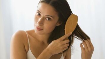 Comment savoir si on a bien rincer ses cheveux ?