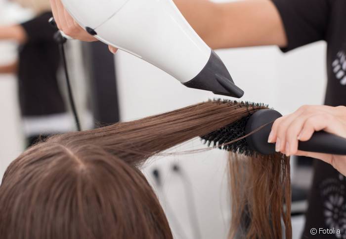 Comment se faire un brushing lisse ?