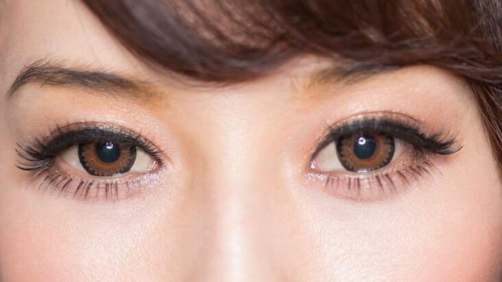 Comment se maquiller les yeux à 40 ans ?