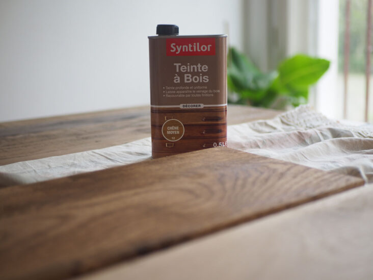 Comment teindre du bois avec du marc de café ?