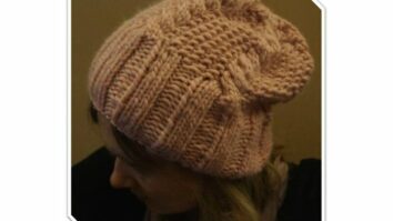 Comment tricoter un bonnet loose ?