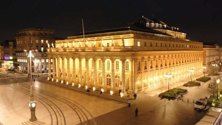Est-ce que le bordeaux c'est du rouge ?
